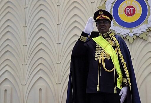 Президент Чада умер от ран после боя с повстанцами