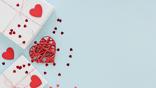 Какие подарки оценят любимые в День святого Валентина — гель для душа не в списке