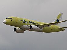На самолете SJ-100 испытали систему автоматической посадки
