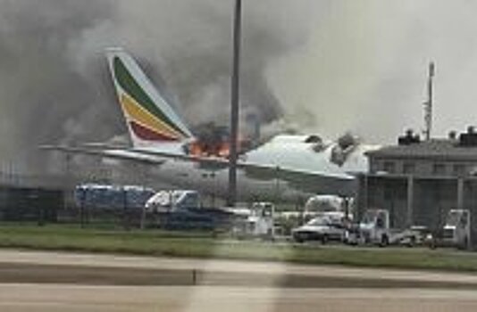 В аэропорту Шанхая сгорел грузовой Boeing 777F авиакомпании Ethiopian Airlines