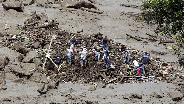 В результате оползня в Колумбии погибли 92 человек