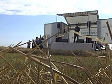 Концерты для комбайнеров устраивают в полях Куйбышевского района