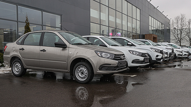 Названы самые востребованные автомобили с пробегом в России