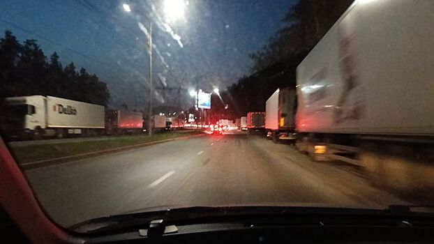 В Совфеде отметили рациональность платных парковок