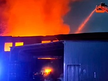 В Санкт-Петербурге загорелся склад на площади в 800 «квадратов»