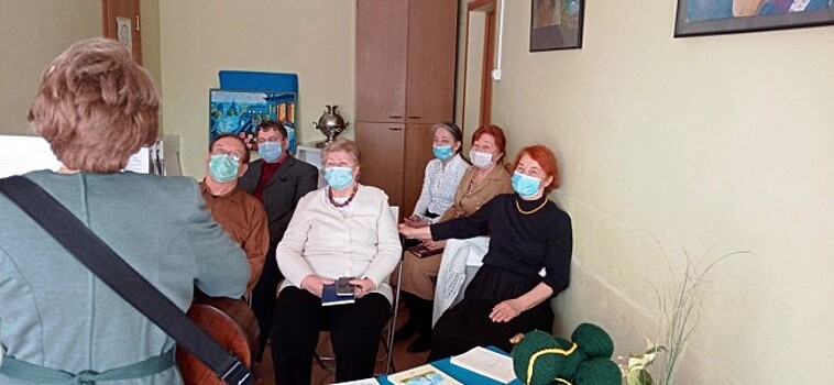 В клубе авторской песни «Ностальгия» прошел концерт «Опять мы вместе собрались»