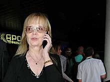 Наталия Белохвостикова объяснила, почему в 55 лет решила взять ребенка из детдома