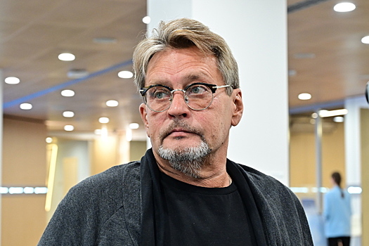 Домогаров назвал произошедшее на гастролях театра Моссовета дном