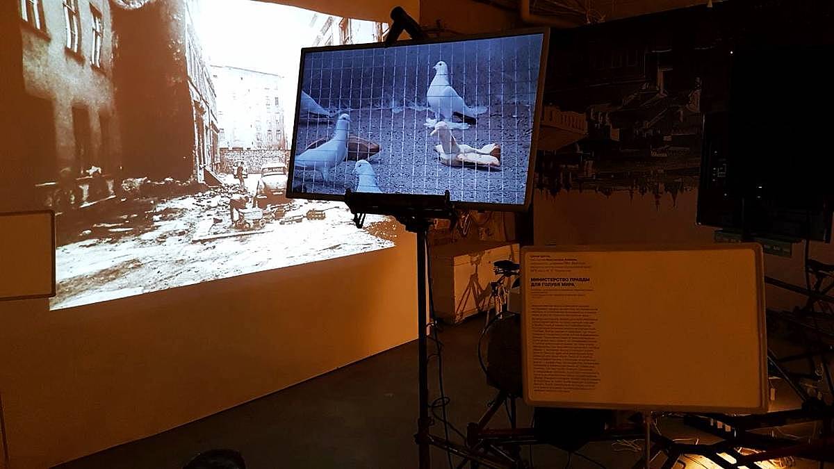 Выставка «Границы невозможного. Птицы и велосипеды» открыта в Москве