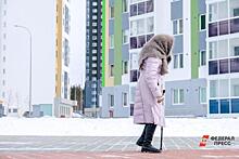 На Южном Урале пенсионерка избавилась от дыры в потолке и должна выселиться