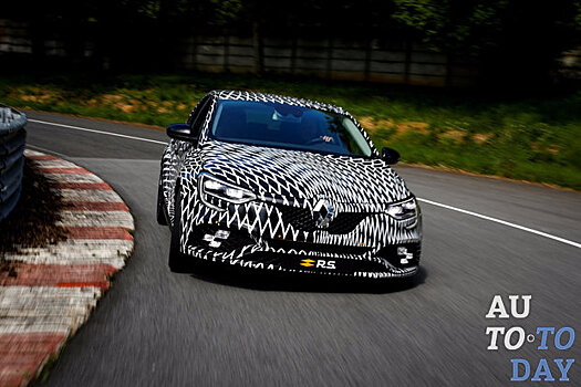 Новый Renault Megane RS замечен в Германии во время тестирования