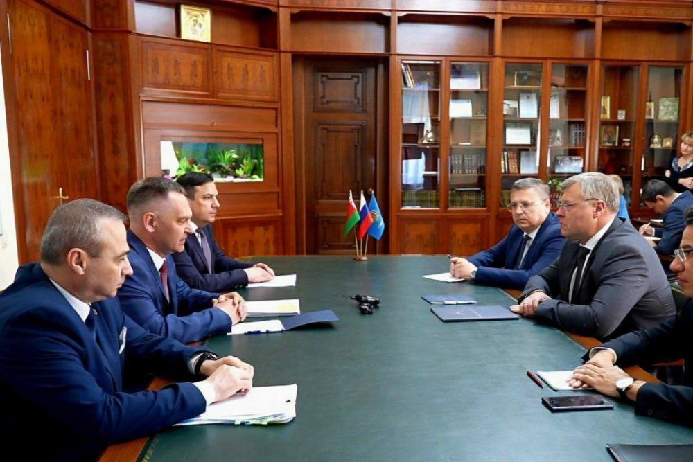 Губернатор Астраханской области встретился с министром транспорта Беларуси