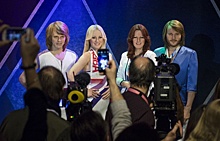 ABBA впервые за 8 лет собралась вместе на премьере нового шоу
