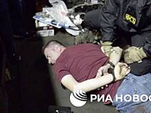 Поимка ФСБ украинского шпиона с документами на гранатомет попала на видео