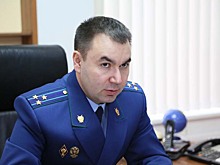 Долги по зарплатам сокращаются, а взятки растут