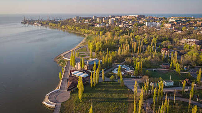 SHOT: несколько взрывов прогремели в небе над Таганрогом