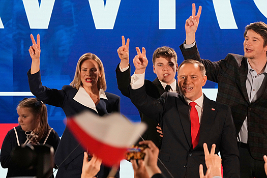 Названы основные изменения во внешней политике Польши с приходом Навроцкого