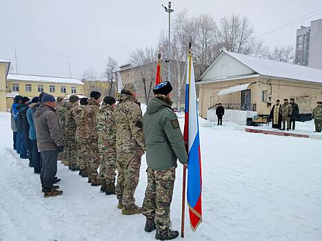 В Оренбурге состоялась торжественная отправка добровольцев в батальон БАРС-6