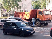 Авария произошла на новокузнецком проспекте