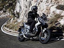 Скутер-универсал Honda X-ADV дебютировал в рамках EICMA