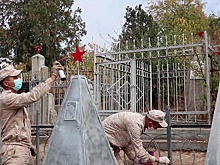 Российские военнослужащие в Таджикистане восстановили около 100 могил ветеранов ВОВ