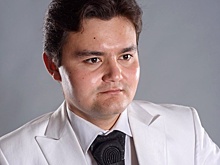 Близкие назвали причину внезапной смерти 35-летнего российского певца-полиглота