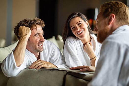 Девушка влюбилась в близнецов и рассказала о совместной жизни с ними