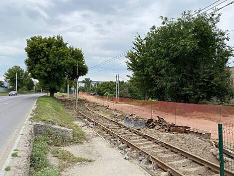 В Саратове демонтируют старые трамвайные пути для строительства скоростного трамвая