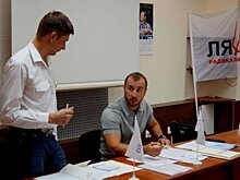 Депутата Рады заметили в Сан-Тропе в окружении девушек на яхте, аренда которой стоит 8500 евро в день
