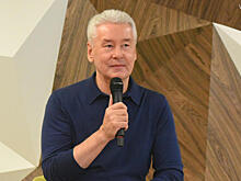 Сергей Собянин поздравил с днем рождения губернатора Астраханской области