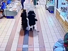 Иркутские полицейские вернули юной гостье из Китая потерянный кошелек