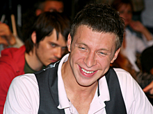 «Считает, что я разрушил ее жизнь»: виджей Арчи заявил, что биологическая мать бросила его дважды