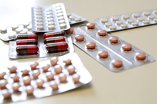 Минпромторг развернул дополнительные мощности для выпуска антибиотиков