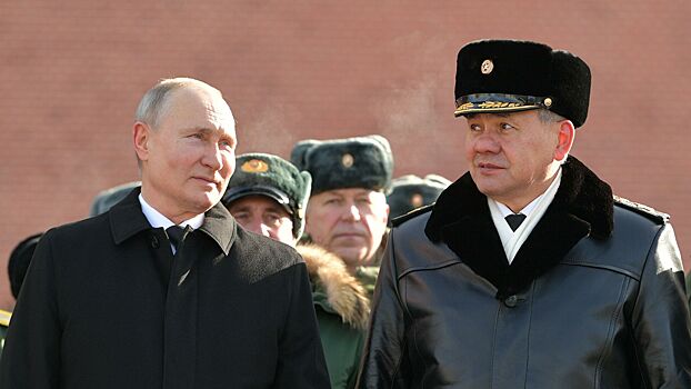 В Кремле объяснили появление Путина без шапки в мороз