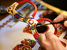 Марка Dolce & Gabbana вдохновилась сицилийскими повозками