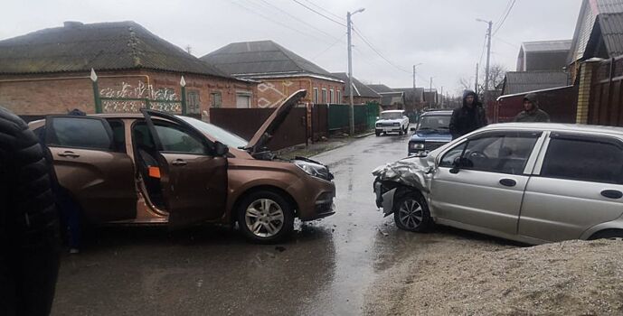 Девятилетняя девочка пострадала в ДТП в Неклиновском районе