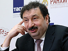 Владимир Мау: Конституция России написана "на вырост", но необходимы корректировки