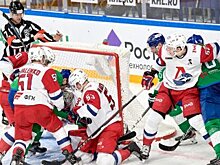 «Локомотив» на своем льду взял верх над «Салаватом Юлаевым» (видео)