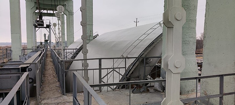 Отремонтированы затворы водосбросного сооружения Курского водохранилища