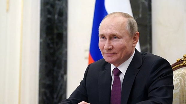 Путин положил градусник на тумбочку после вакцинации