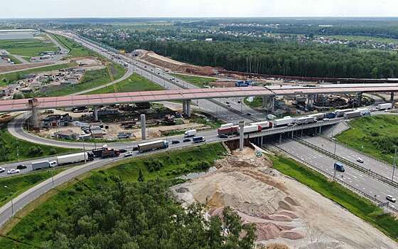 Цифровизация транспорта: по трассам России начнут курсировать беспилотные грузовики