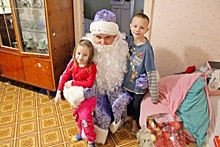 В Костромской области в рамках Всероссийской акции «Полицейский Дед Мороз» сотрудники полиции продолжают дарить новогоднее настроение детям