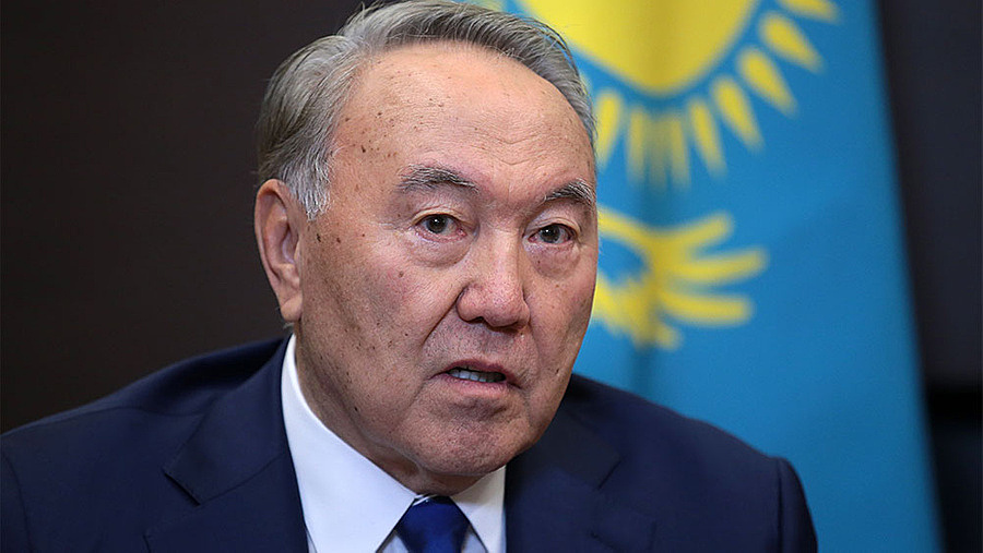 Назарбаева захотели лишить неприкосновенности