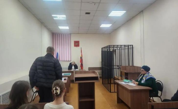 Курские школьники посетили судебный участок № 8