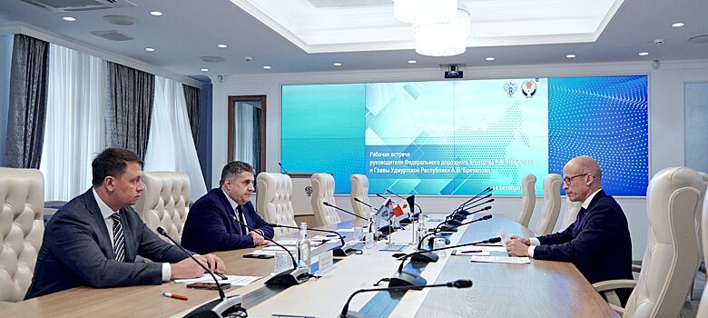 Александр Бречалов обсудил дороги в Удмуртии с руководителем Росавтодора Романом Новиковым