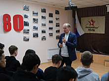 Спикер Гордумы Астрахани Игорь Седов обсудил востребованность рабочих профессий со студентами колледжа ЖКХ при АГАСУ