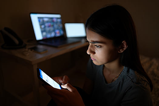 Зависимость от соцсетей разрушает психику и снижает продуктивность — как вернуть контроль