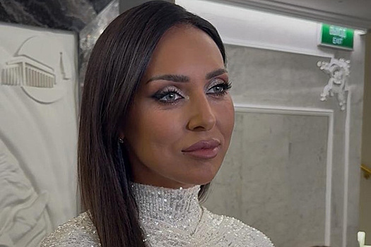 Алсу пришла в Кремль в платье невесты: певица сделала заявление о свадьбе