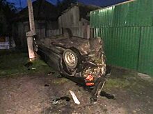 Пьяный свердловчанин, уходя от полицейской погони, врезался в столб