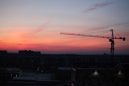 Металлическая труба убила рабочего на стройке в Новосибирске